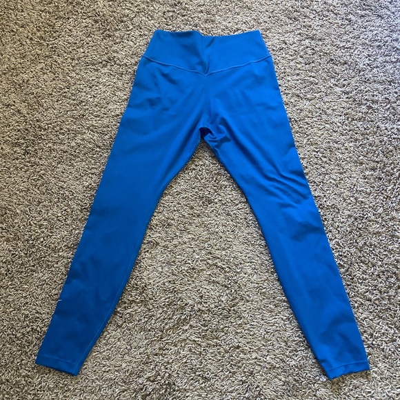 Electric blue medium Nike leggings - Picture 2 of 5